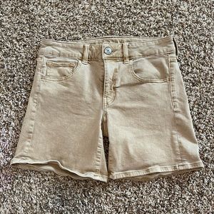 American Eagle Midi Shorts Tan